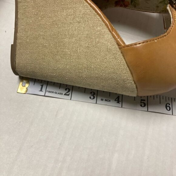 UNLISTED by Kenneth Cole women’s Shoes size 8 1/2M - Picture 9 of 12